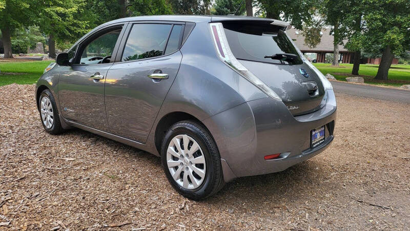 2015 Nissan LEAF S