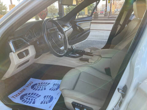 2018 BMW 3 Series 330i xDrive