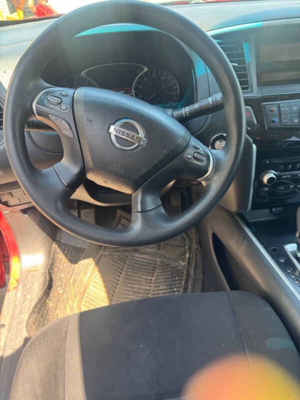 2013 Nissan Pathfinder Platinum