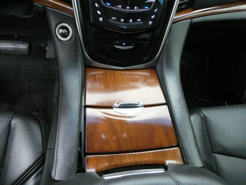 2015 Cadillac Escalade ESV Luxury