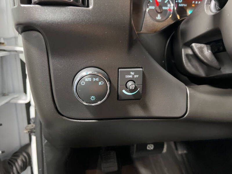 2023 GMC Savana 2500