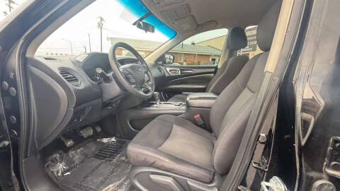 2018 Nissan Pathfinder S