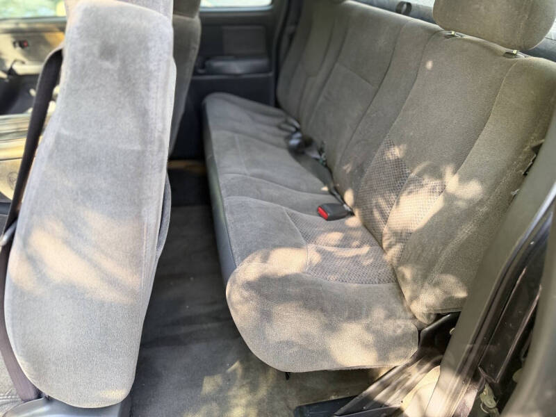 2003 Chevrolet Silverado 1500 LS
