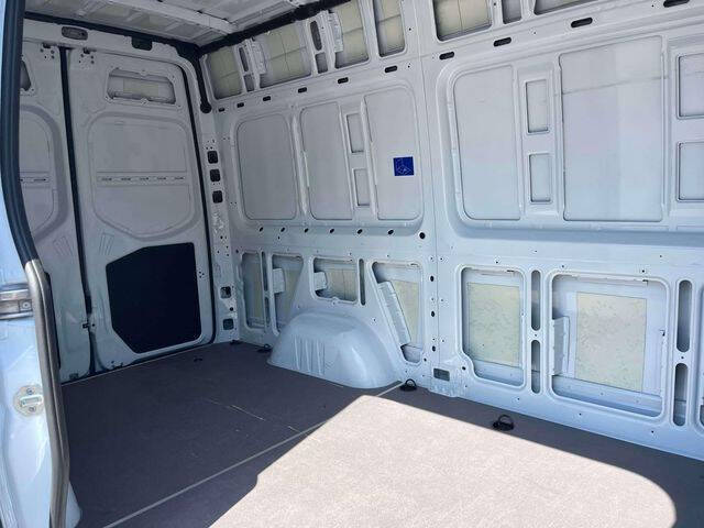 2025 Mercedes-Benz Sprinter 2500