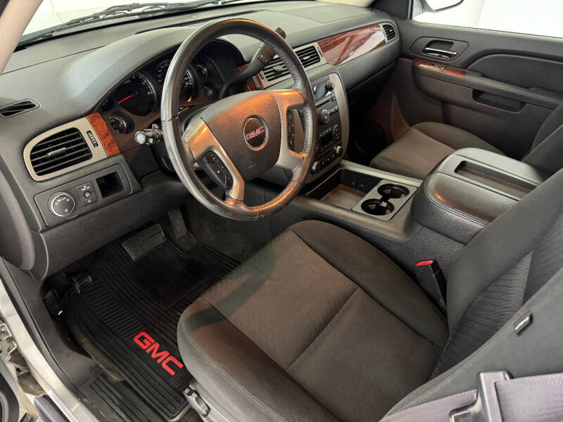 2013 GMC Yukon SLE