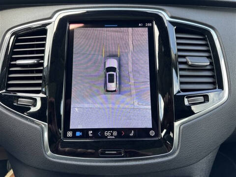 2023 Volvo XC90 B6 Plus Bright Theme 6P