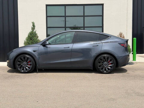 2023 Tesla Model Y Performance