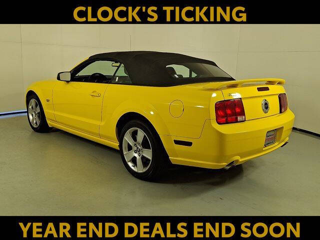 2006 Ford Mustang GT Deluxe
