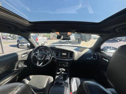 2015 Dodge Charger SXT