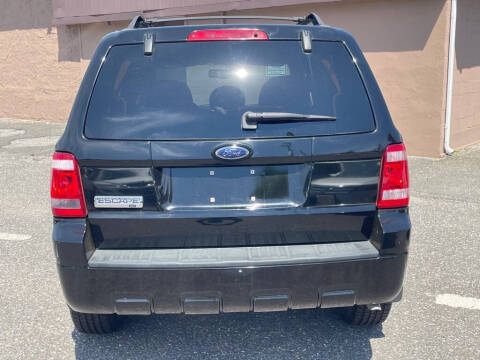 2009 Ford Escape XLT