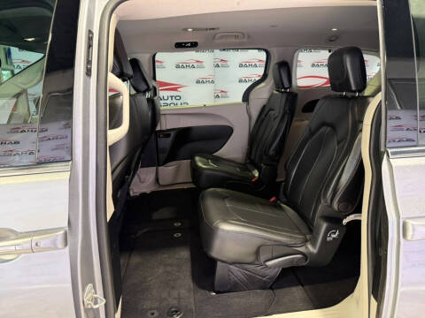 2020 Chrysler Pacifica Touring L
