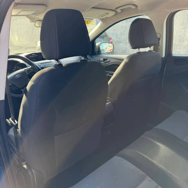 2017 Ford Escape S