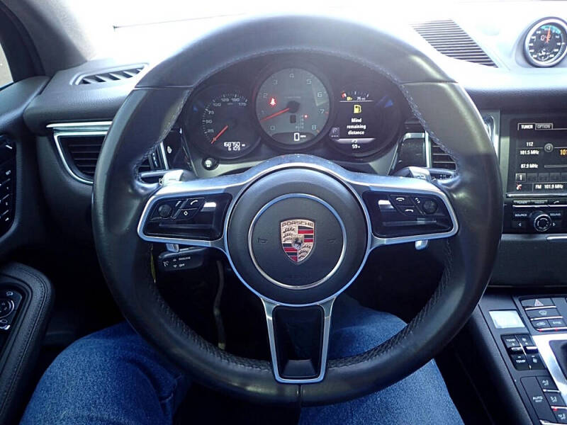 2015 Porsche Macan S