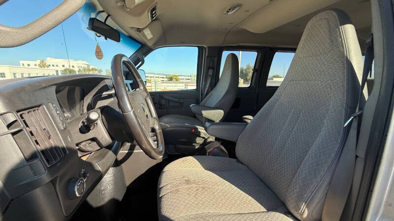 2020 Chevrolet Express LS 3500