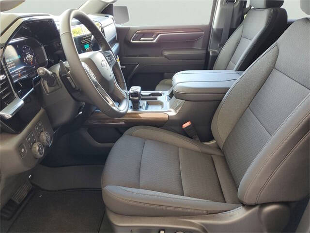 2025 Chevrolet Silverado 1500