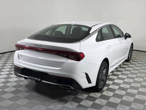 2022 Kia K5