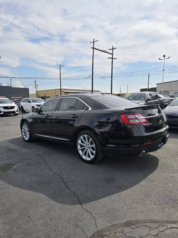 2016 Ford Taurus Limited