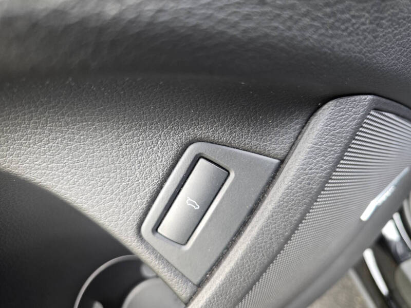 2015 Audi Q7 3.0T quattro Premium Plus