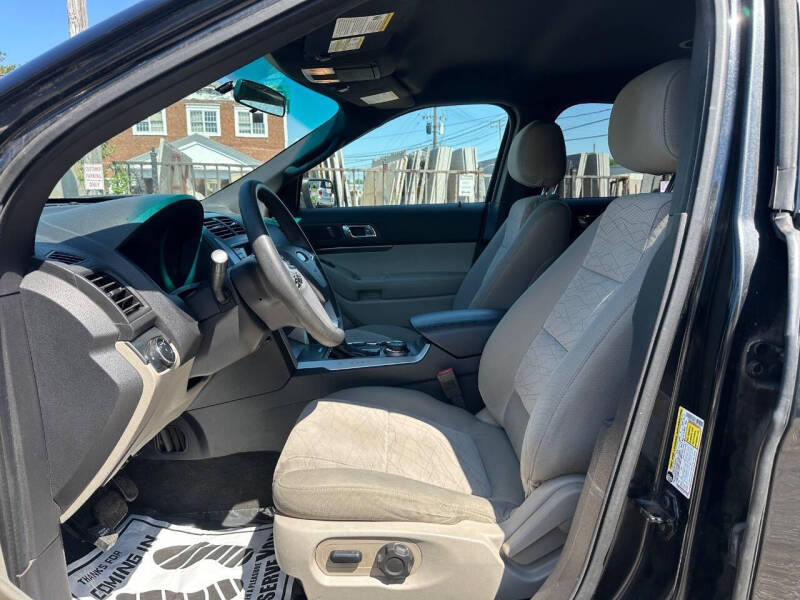 2014 Ford Explorer