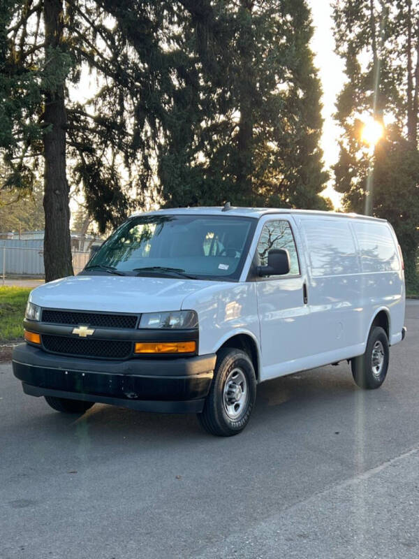 2021 Chevrolet Express 2500