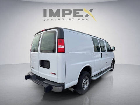 2024 GMC Savana 2500