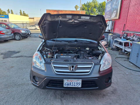 2005 Honda CR-V LX