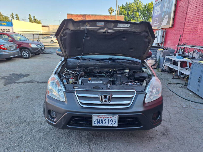 2005 Honda CR-V LX