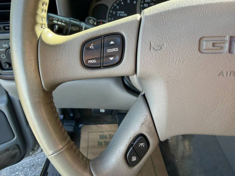 2005 GMC Yukon Denali