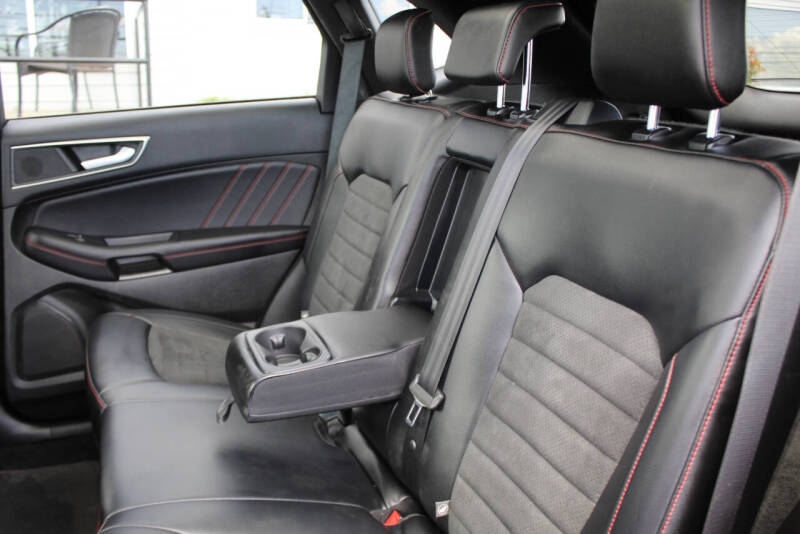 2023 Ford Edge ST-Line