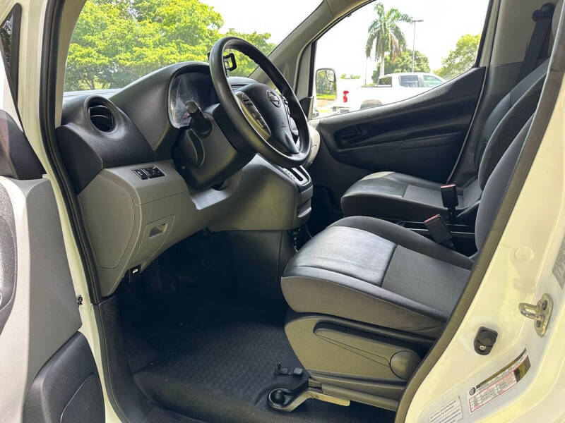 2019 Nissan NV200