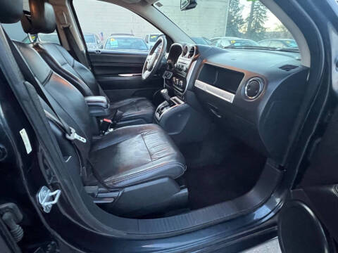 2015 Jeep Compass Latitude