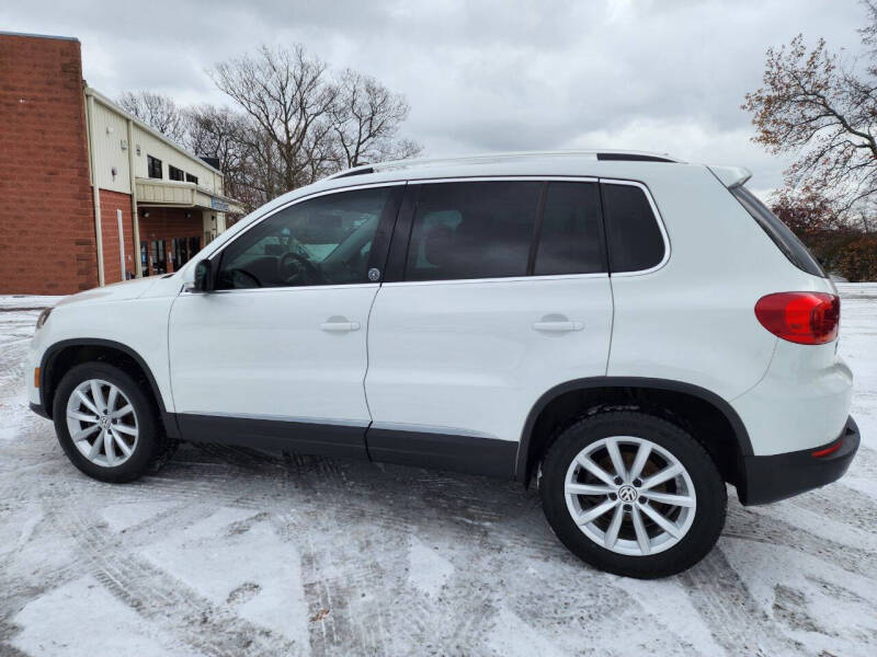 2017 Volkswagen Tiguan 2.0T Wolfsburg Edition