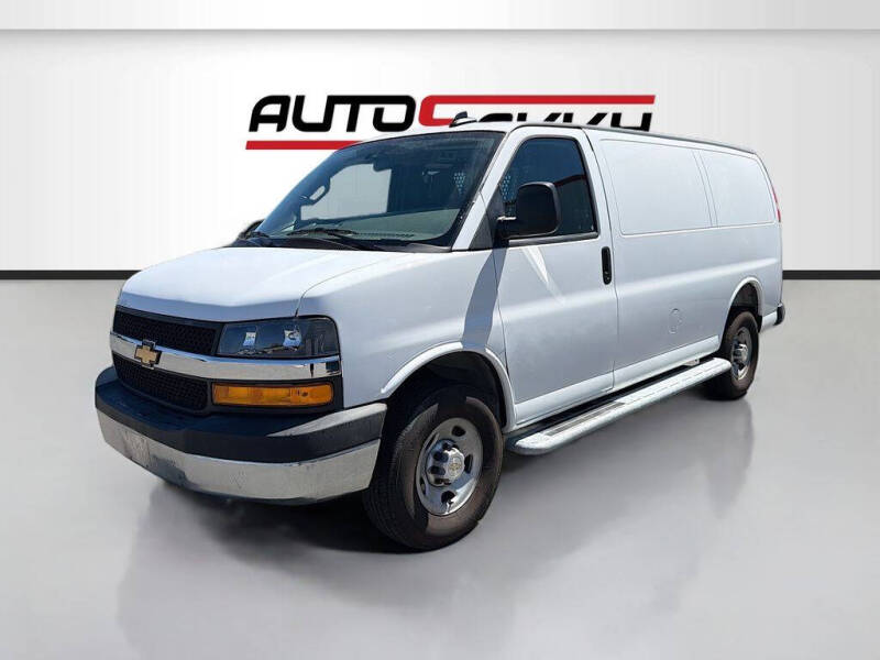 2025 Chevrolet Express 2500