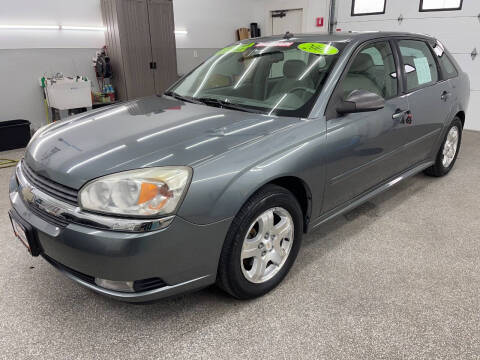 2005 Chevrolet Malibu Maxx for sale at Car Corral in Kenosha WI