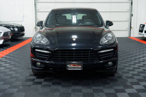 2014 Porsche Cayenne GTS