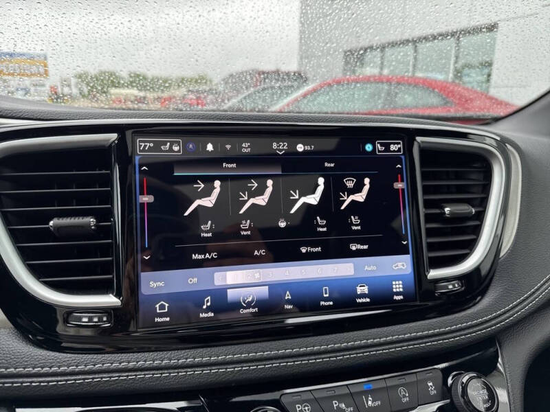 2024 Chrysler Pacifica Limited