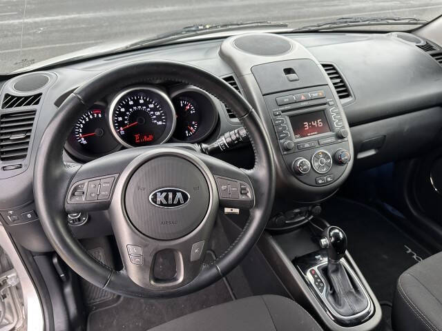 2013 Kia Soul +