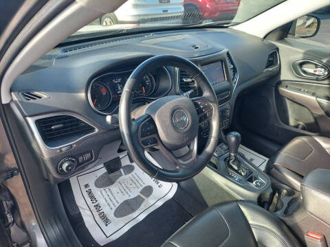 2019 Jeep Cherokee Latitude Plus