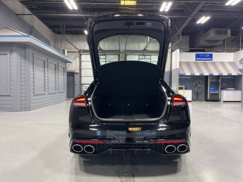 2022 Kia Stinger