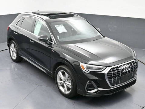 2022 Audi Q3 quattro S line Prem Plus 45 TFSI