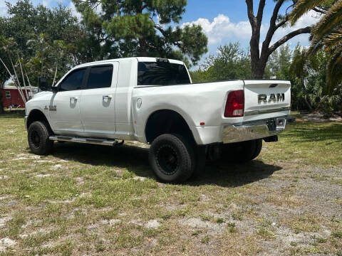 2017 RAM 3500 Laramie