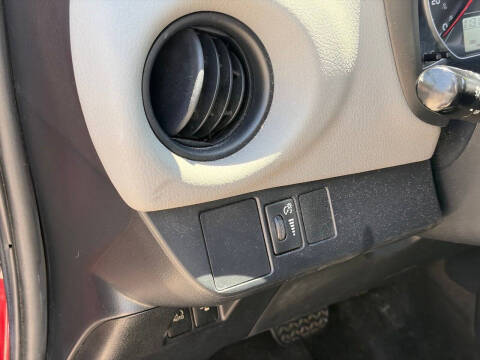2017 Toyota Yaris