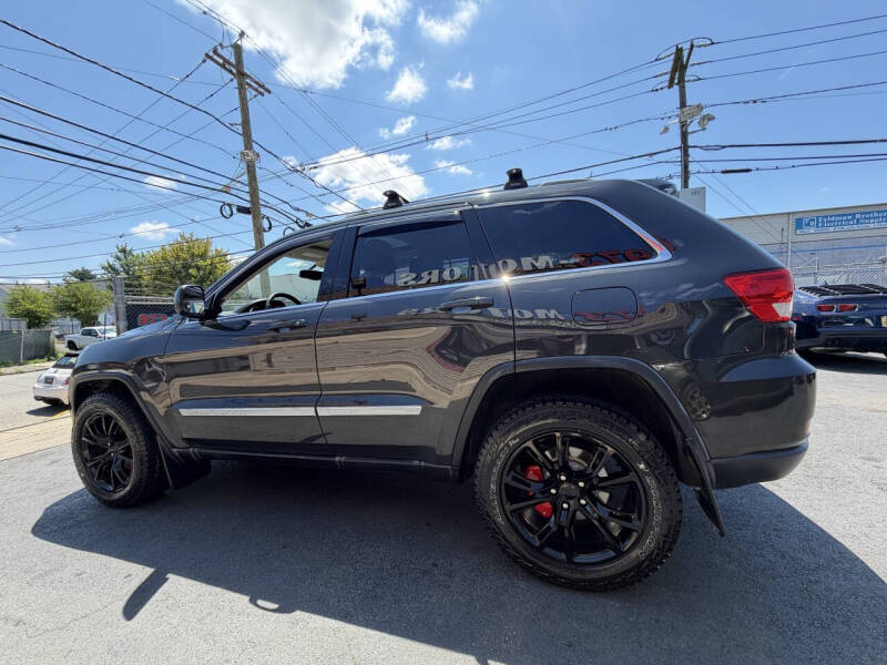 2011 Jeep Grand Cherokee Laredo