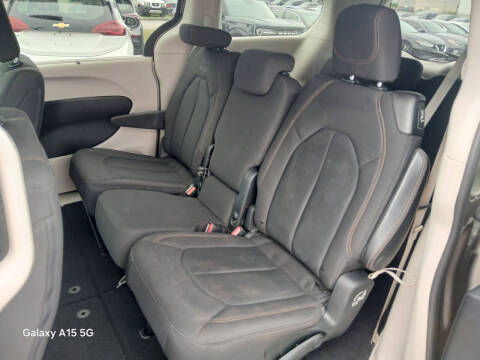 2018 Chrysler Pacifica Touring Plus