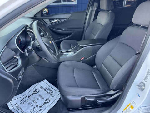 2022 Chevrolet Malibu LS