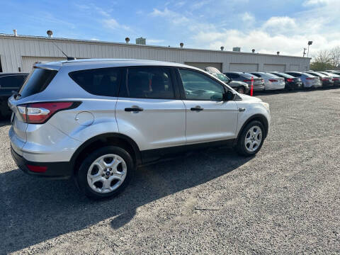 2017 Ford Escape S