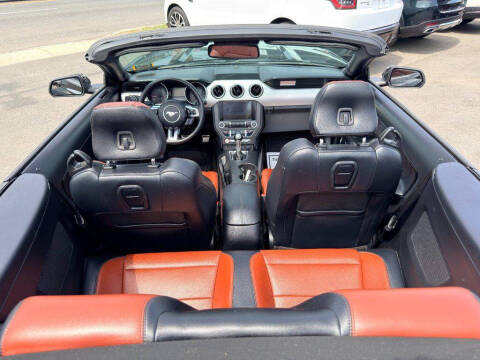 2017 Ford Mustang EcoBoost Premium