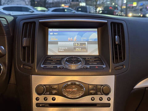 2014 Infiniti Q60 Coupe