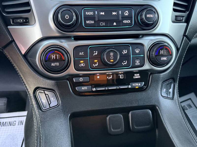 2017 Chevrolet Suburban LT