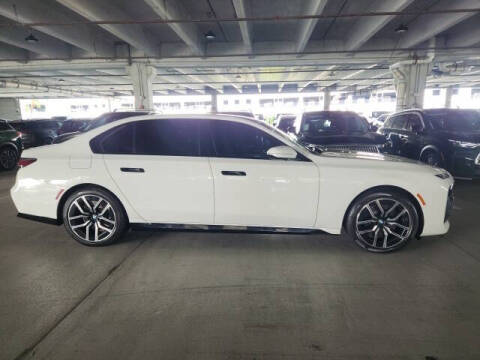 2023 BMW 7 Series 740i